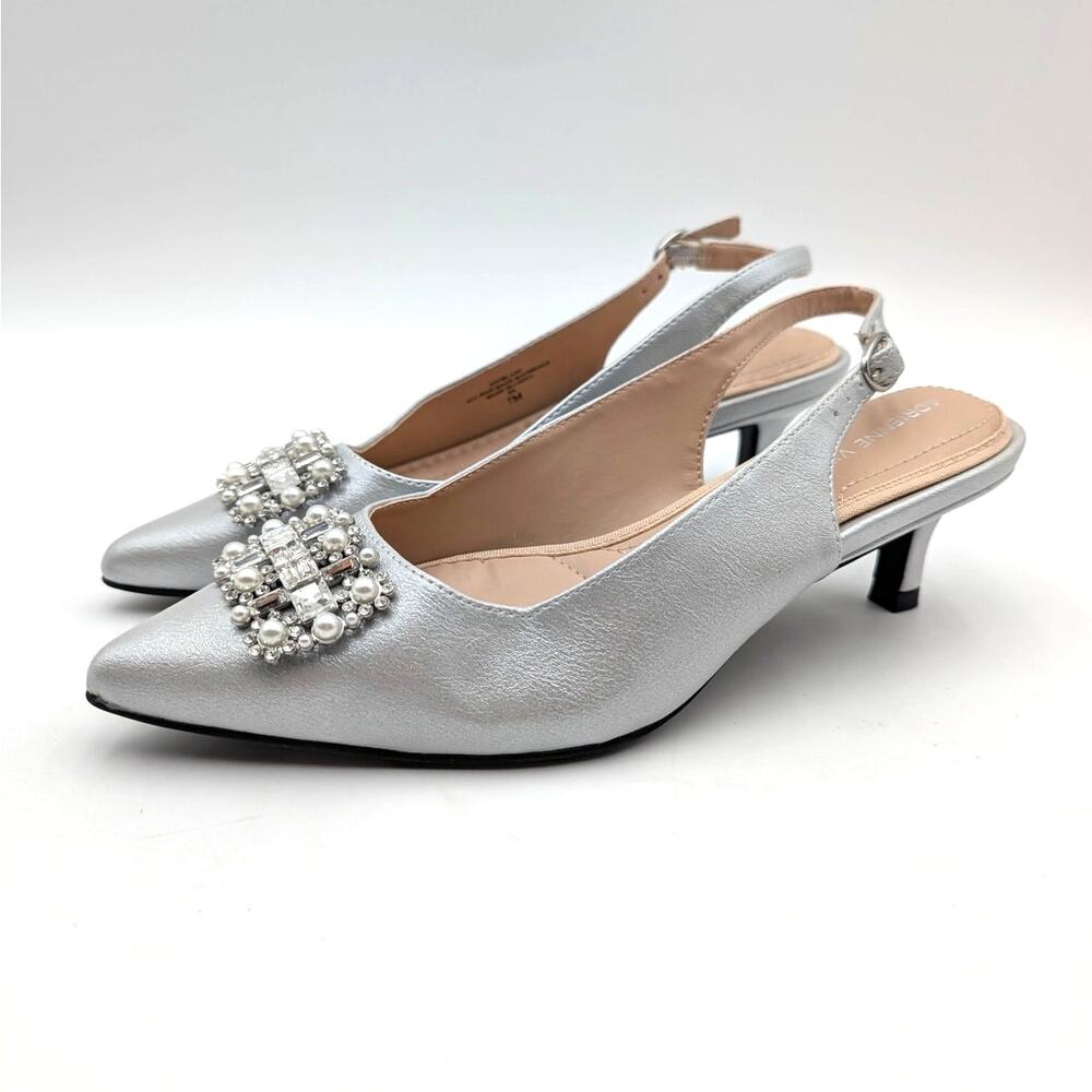 Adrienne Vittadini Savblanc Slingback Pump Women's Silver Size US7M EU37.5